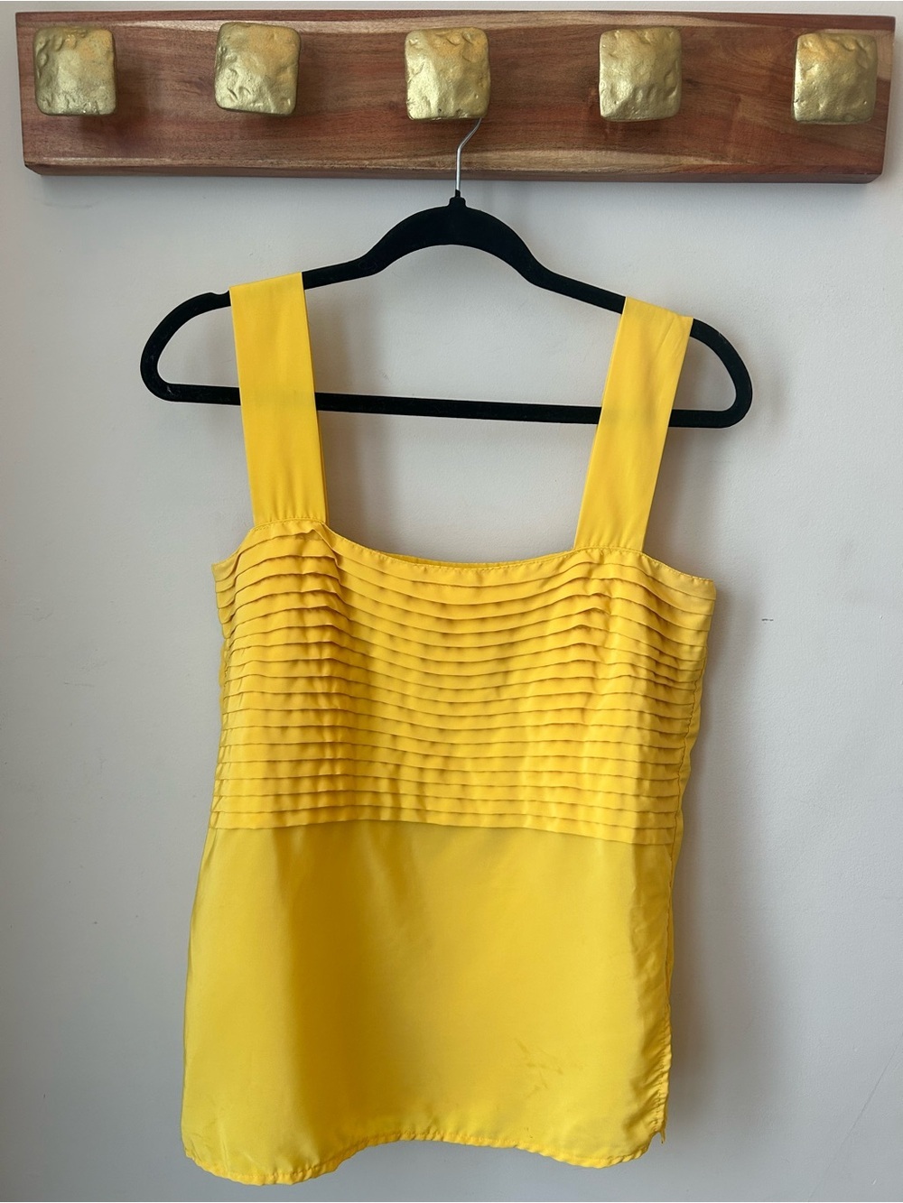 🟢 5 for $25 🟢 Vintage Y2K Sunshine Yellow Pleated Cami Tank Size 10 - Picture 4 of 7